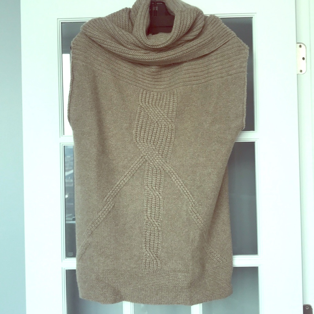 Autumn Cashmere Beige Sleeveless Sweater